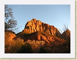 Zion 082 * The Watchman receiving the last sun of the day with the moon just above it * The Watchman receiving the last sun of the day with the moon just above it * 2816 x 2112 * (3.38MB)